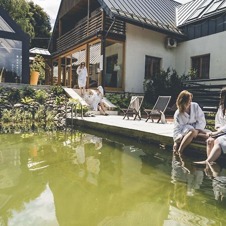 Lubinowe Wzgorze - Wioska Zdrowia Hotel Naleczow Ngoại thất bức ảnh