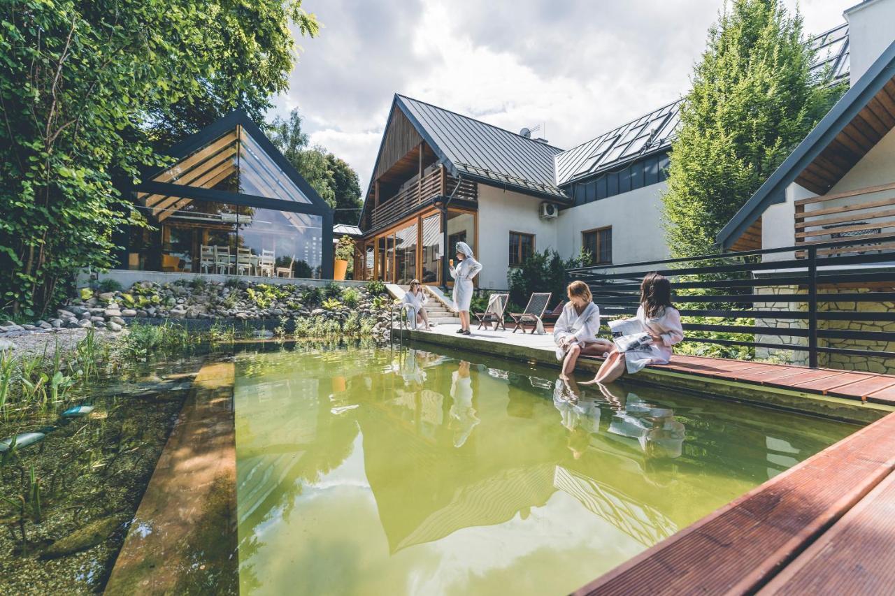 Lubinowe Wzgorze - Wioska Zdrowia Hotel Naleczow Ngoại thất bức ảnh
