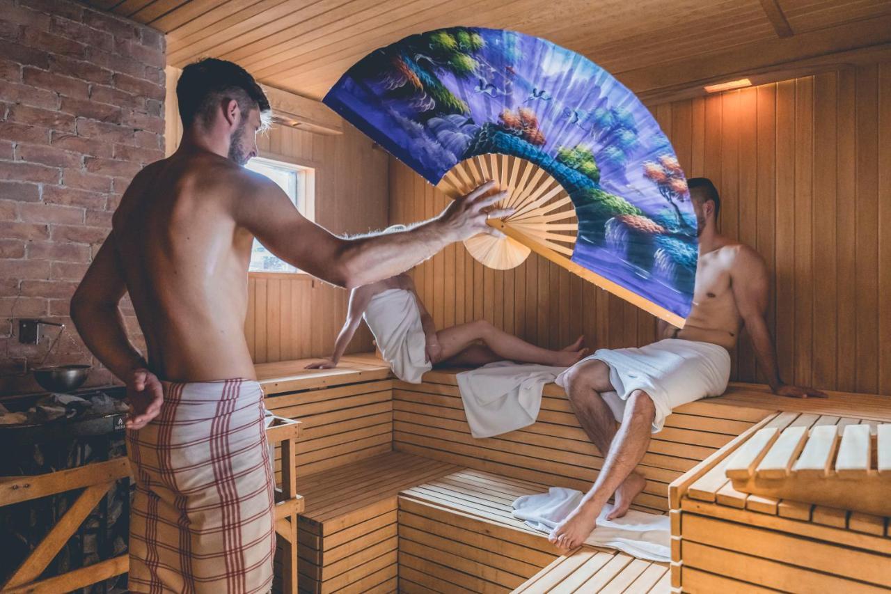 Lubinowe Wzgorze - Wioska Zdrowia Hotel Naleczow Ngoại thất bức ảnh