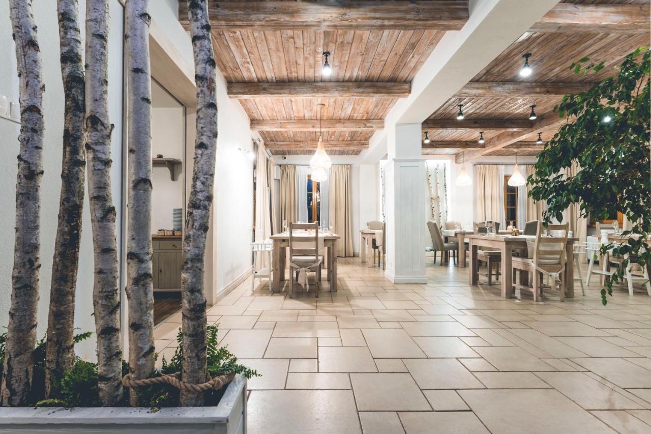 Lubinowe Wzgorze - Wioska Zdrowia Hotel Naleczow Ngoại thất bức ảnh